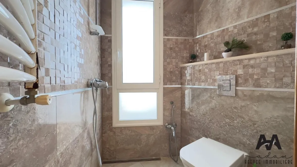  À louer – Étage de Villa S+3 Meublé à Hammamet Sud 