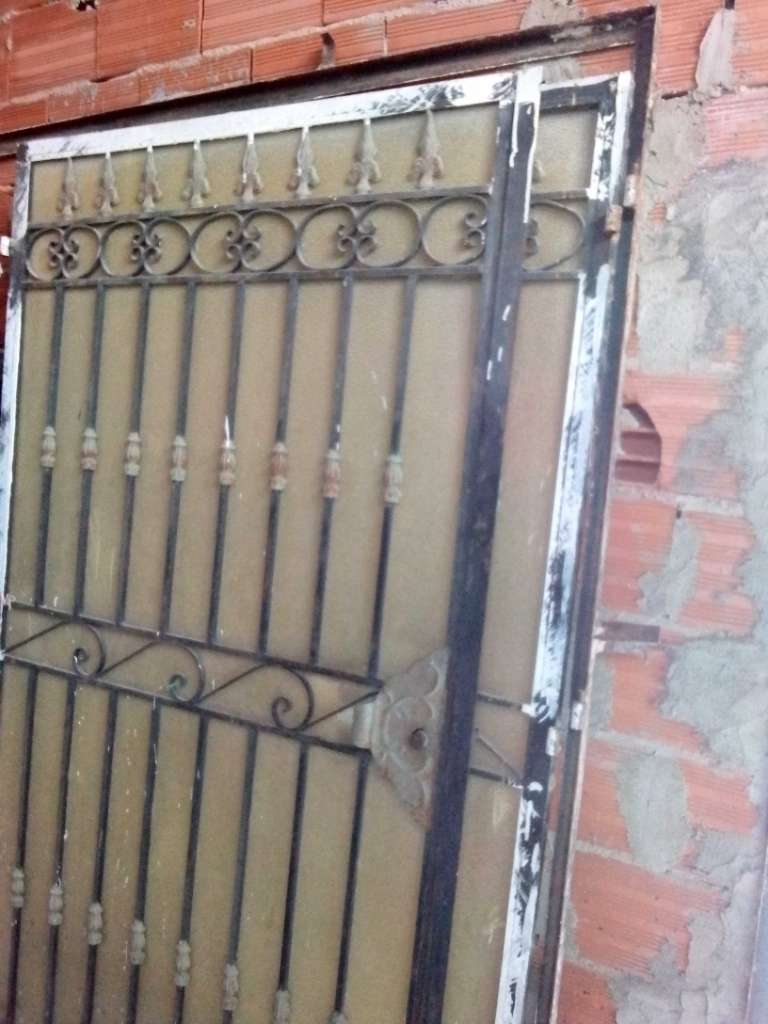 Porte fer forgé 
