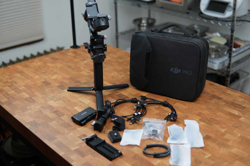 Stabilisateur professionnel DJI pour caméras