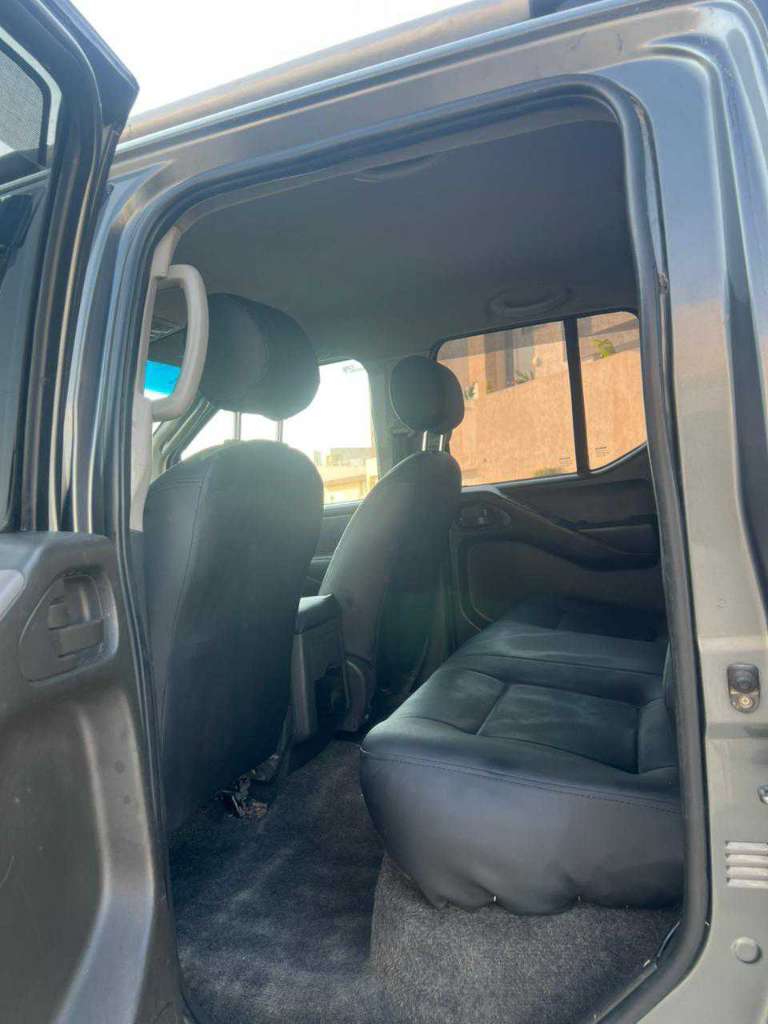 Nissan Navara LE