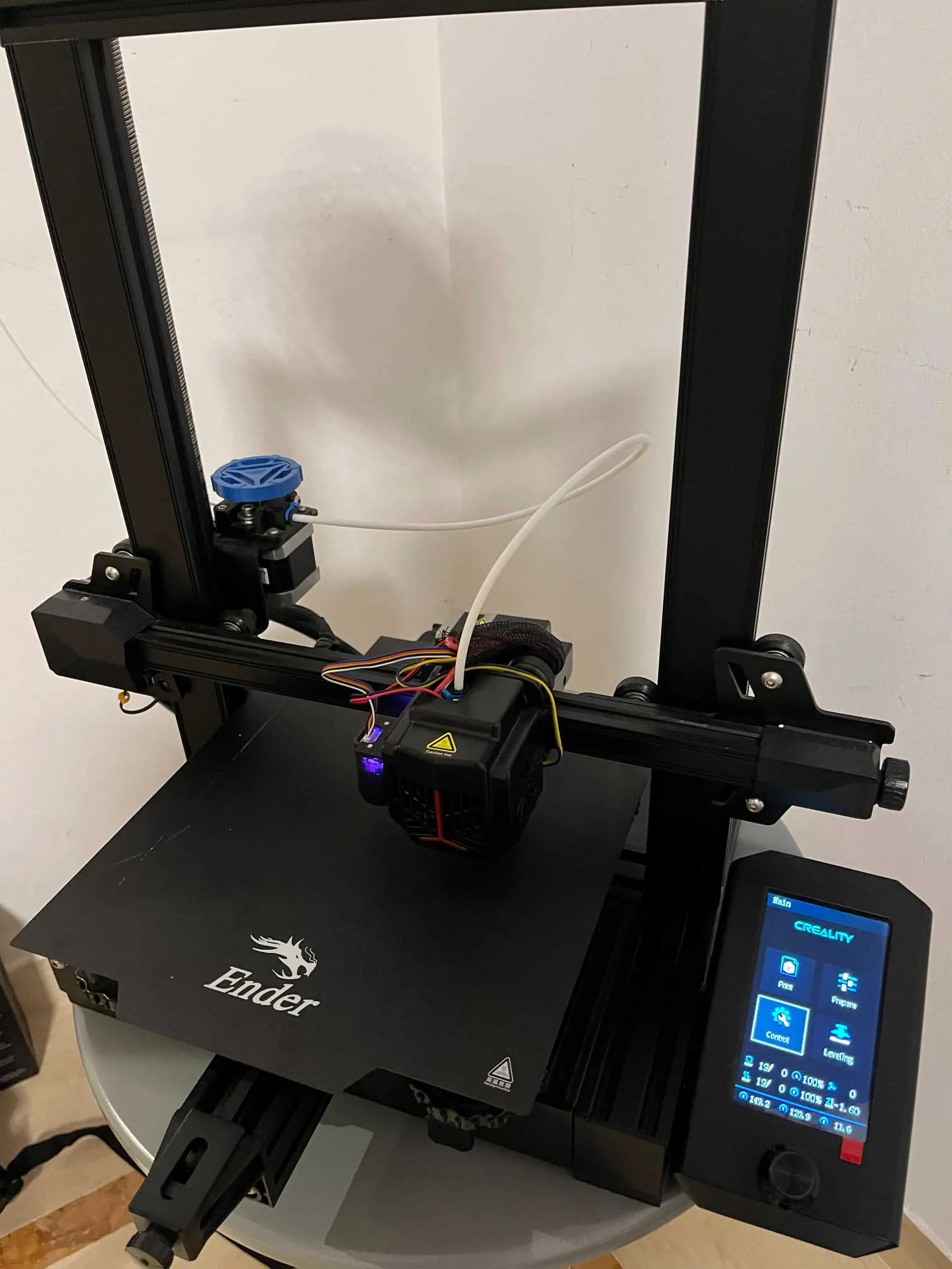 Ender 3 V2 Neo – État Nickel – Entretien Neuf + Filament Offert