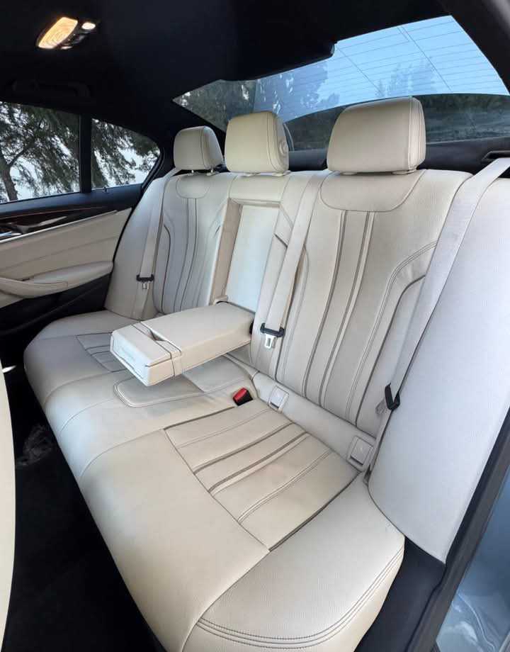 đ©đȘ BMW serie 5 luxury line essence đ©đȘ
âïž on accepte l Ă©change des voitures