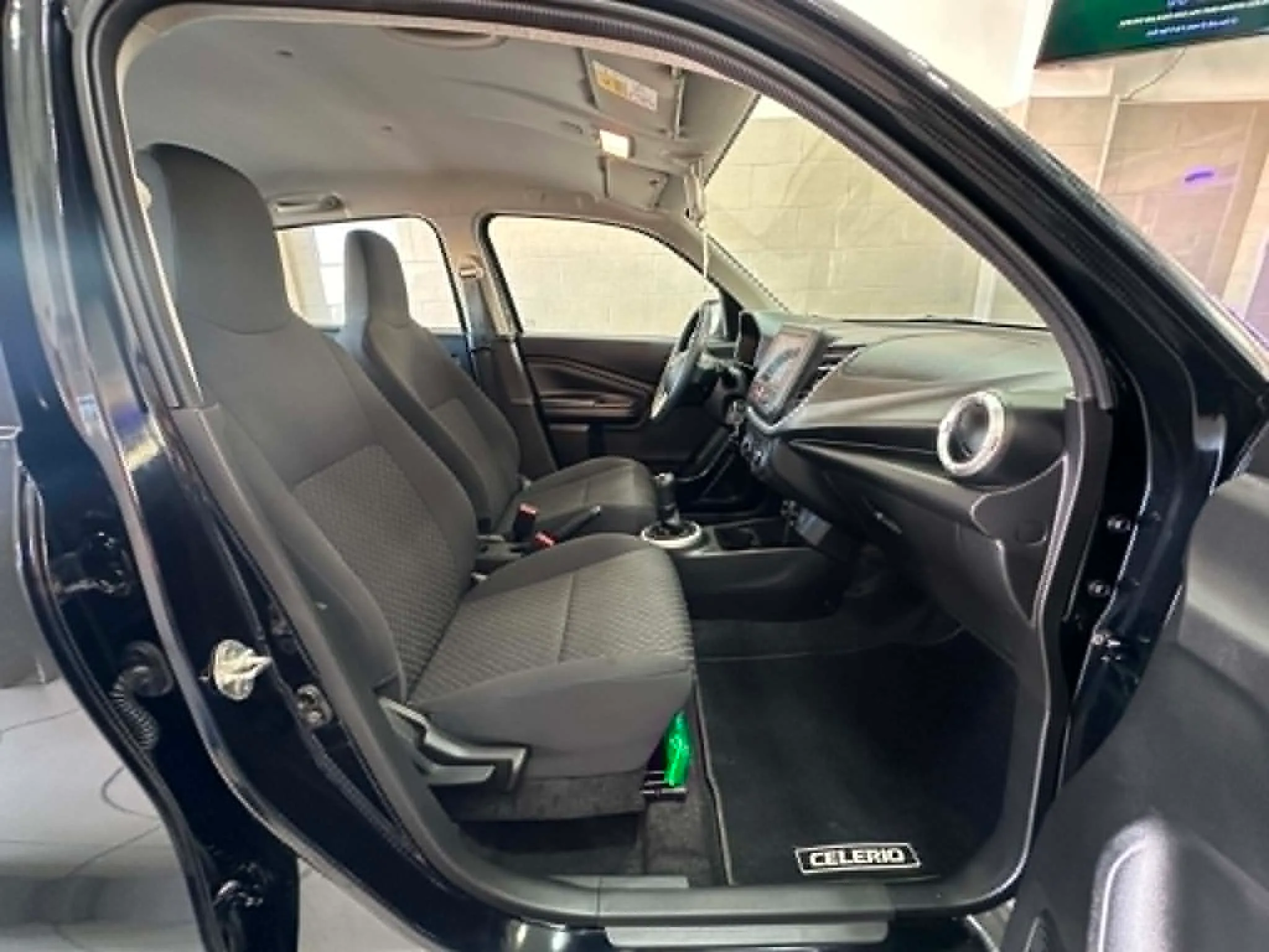 SUZUKI CELERIO PREMIÈRE MAIN km 20 MILLE -TEL98479647