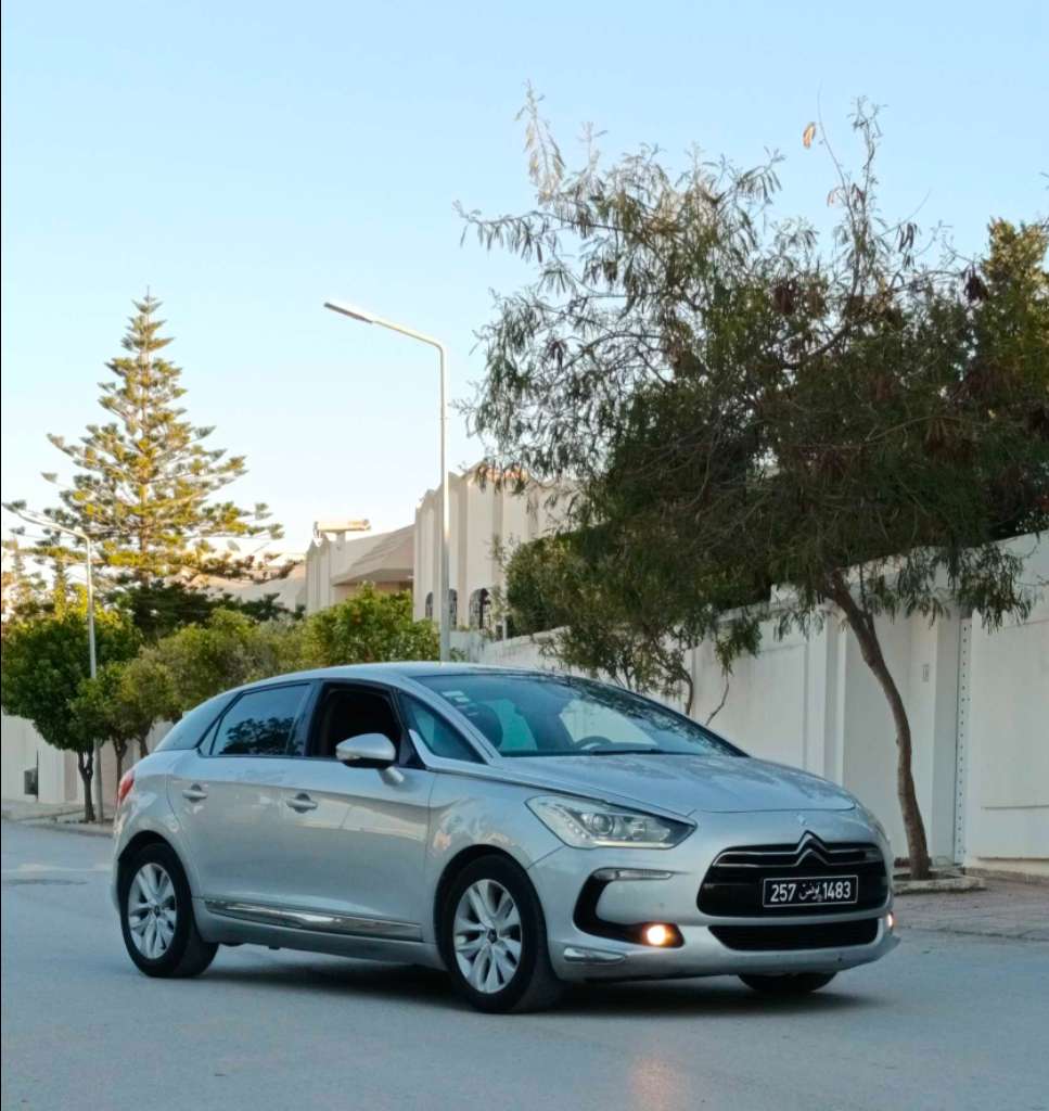 🔔 citroen ds5 2.0 L e hdi