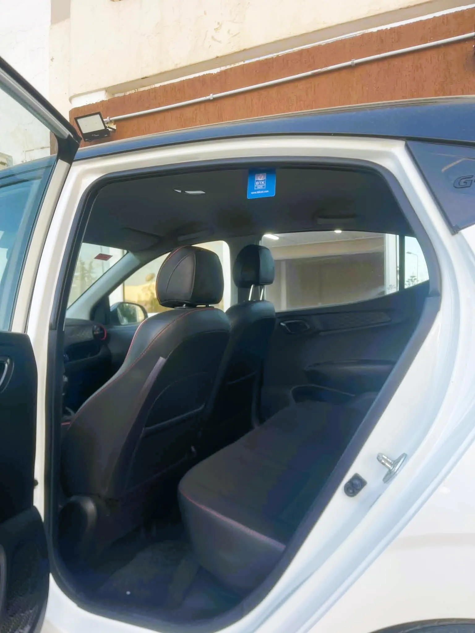 HYUNDAI I10 - photo 2