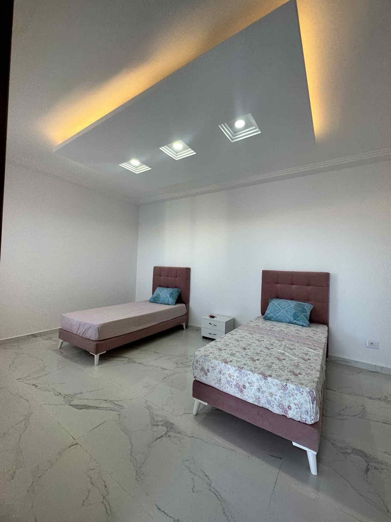 55442247  السعر مغري 
