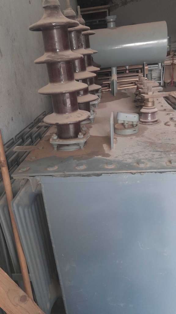 A vendre transfomateur triphasée