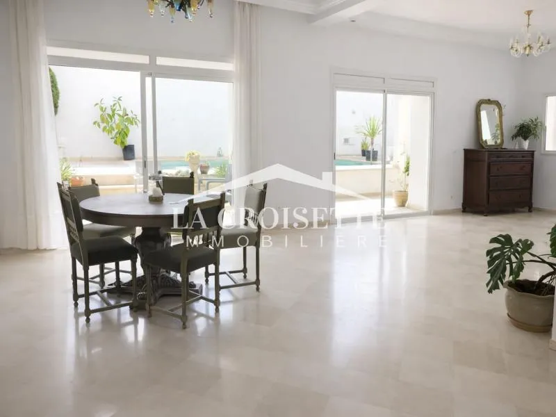 Rez-de-chaussée de villa s3 vide ou meublé à Gammarth MDL0033