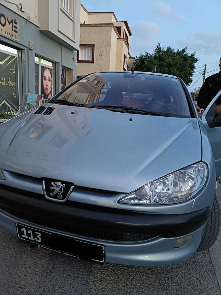 206 Peugeot XT5p(série limitée)