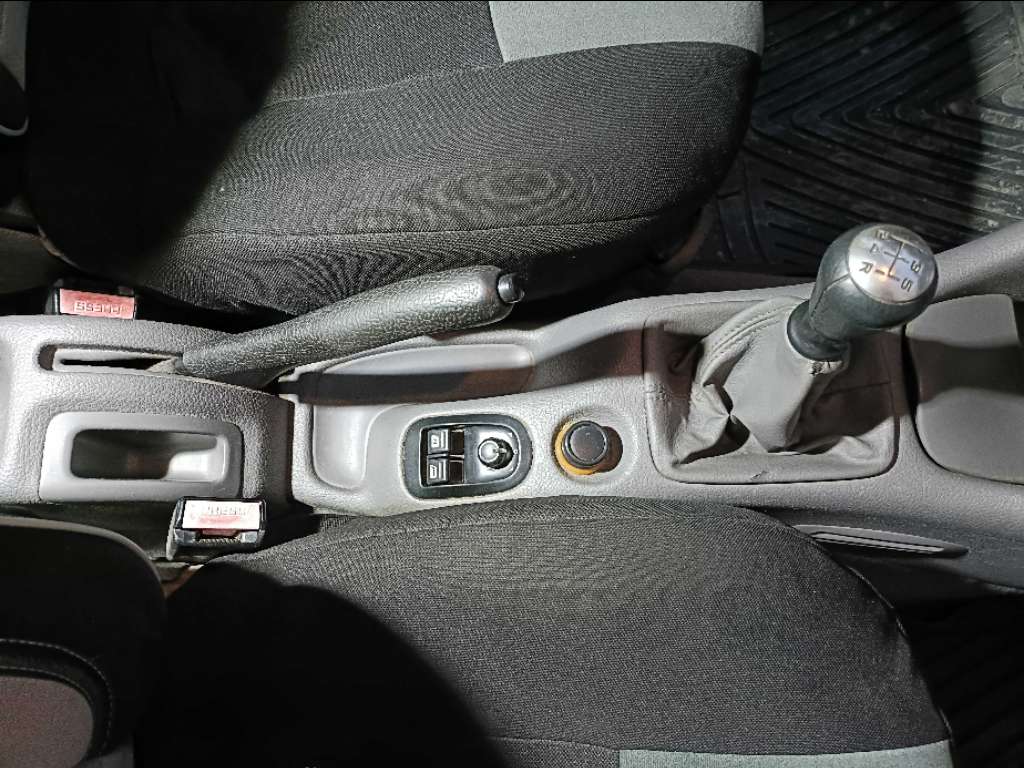 206 Peugeot XT5p(série limitée)