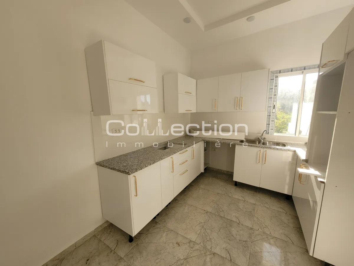 A Louer un Etage de villa neuf vue direct sur Mer à Bizerte