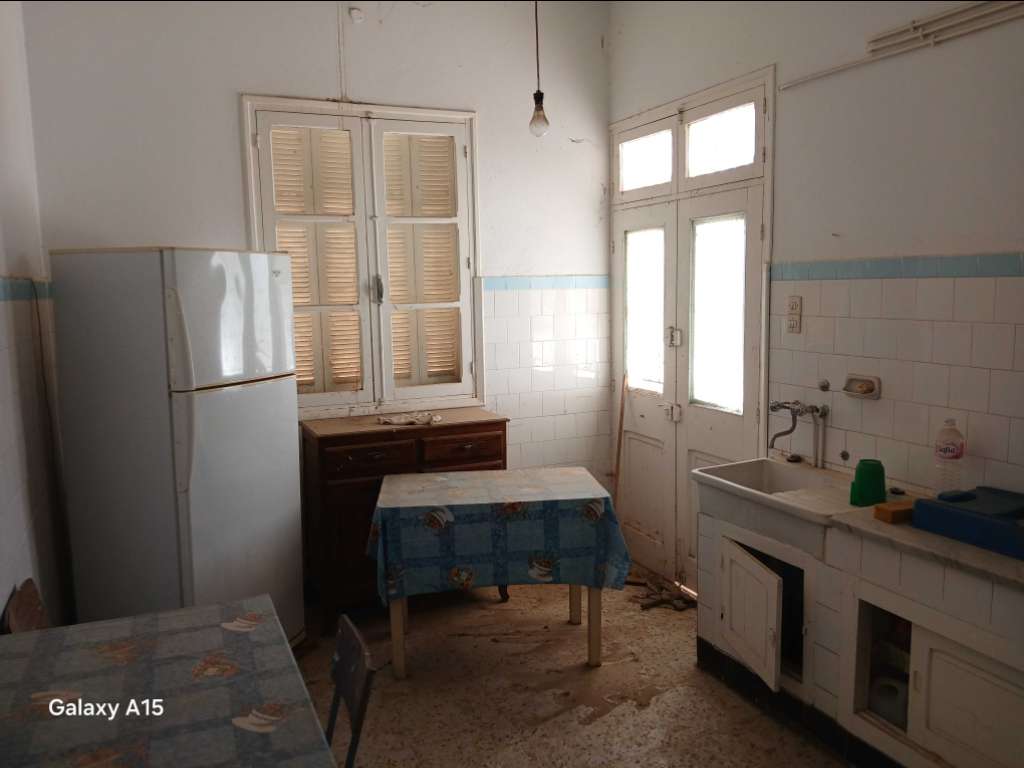 A vendre villa indépendante située à akouda superficie 800 m²