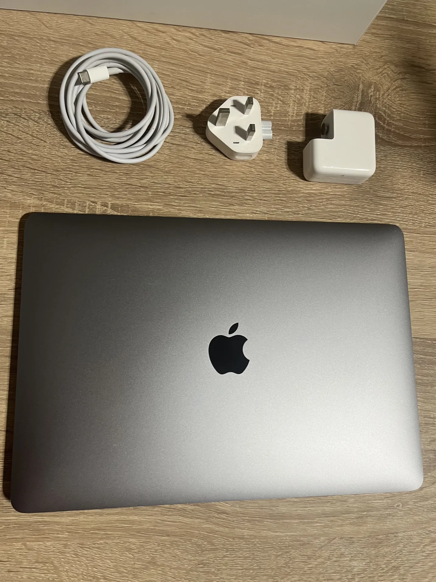 Apple MacBook Air M1 (13,3”, Argent)