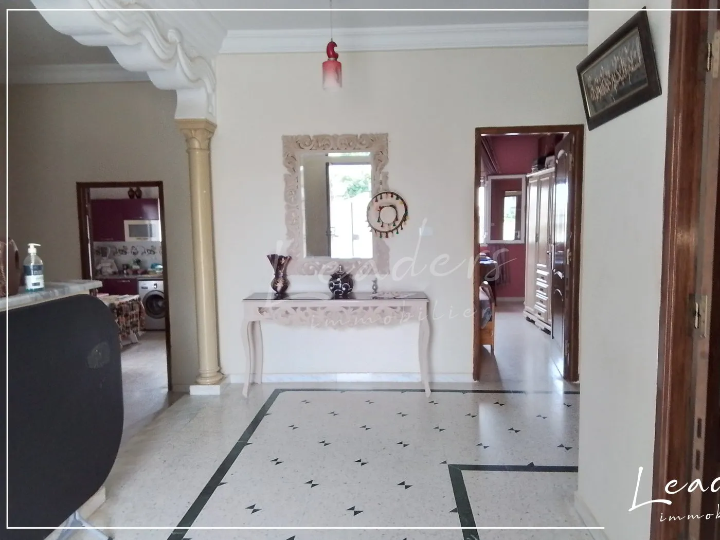 🏠 Villa 6 Chambres à Manouba – Quartier Calme + Étages Indépendants – Rentrée 800 DT/mois !