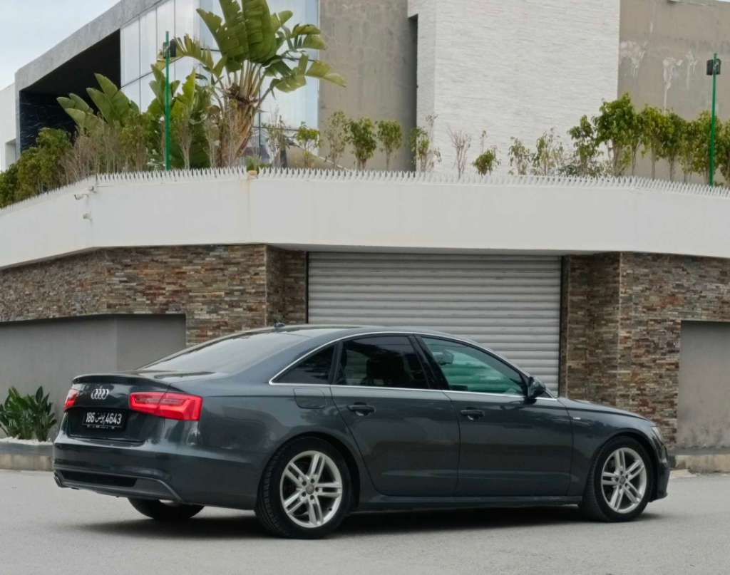 đ AUDI A6 2.0L TDI S line