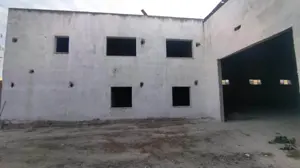 Local Industriel dans la ZI Borj Cedria