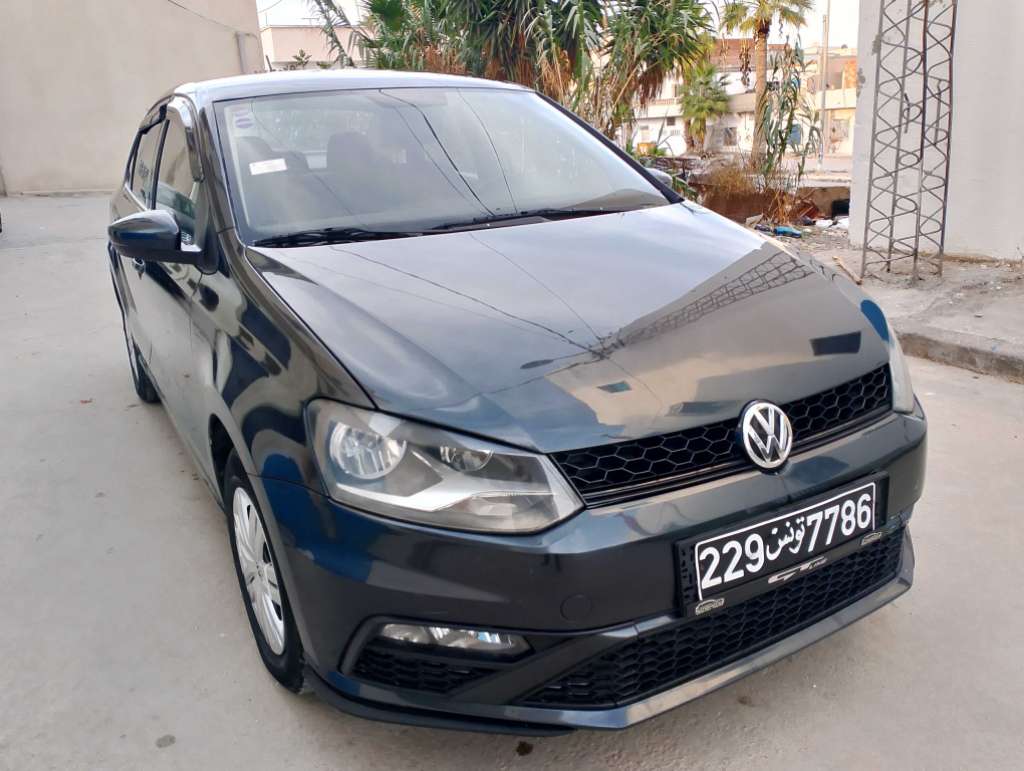 Polo sedan 1.4 essence