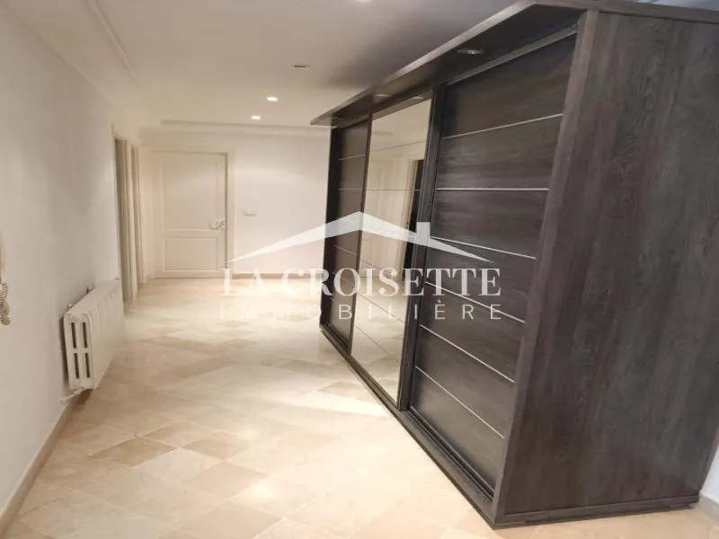 Villa s4 meublée à La Marsa MVL0040