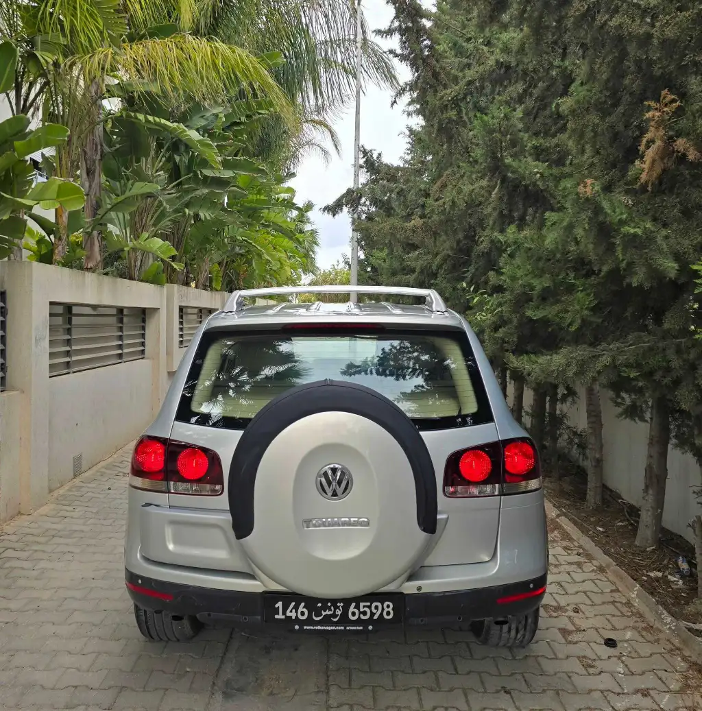 Volkswagen Touareg Diesel TDI V6 2010 đ©đȘ
âïž on accepte l Ă©change des voitures âïž