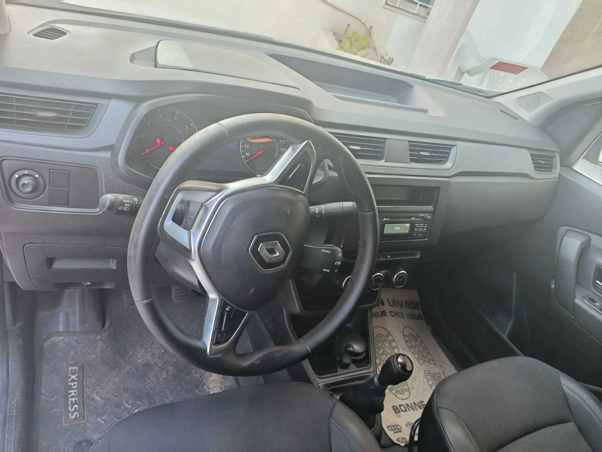 A vendre Renault express