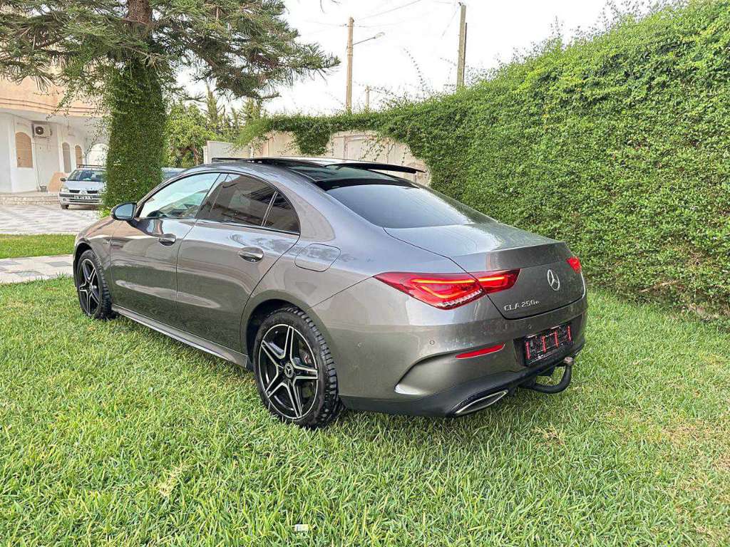 ⚜️ Mercedes-Benz CLA 250e avec le kit AMG  Pack Night ⚜️

