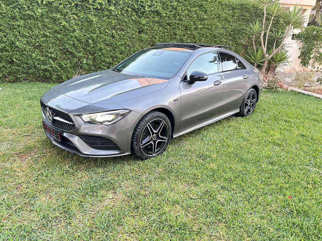 ⚜️ Mercedes-Benz CLA 250e avec le kit AMG  Pack Night ⚜️

