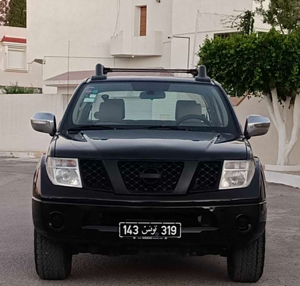 đ Nissan Navara LE // 4*4