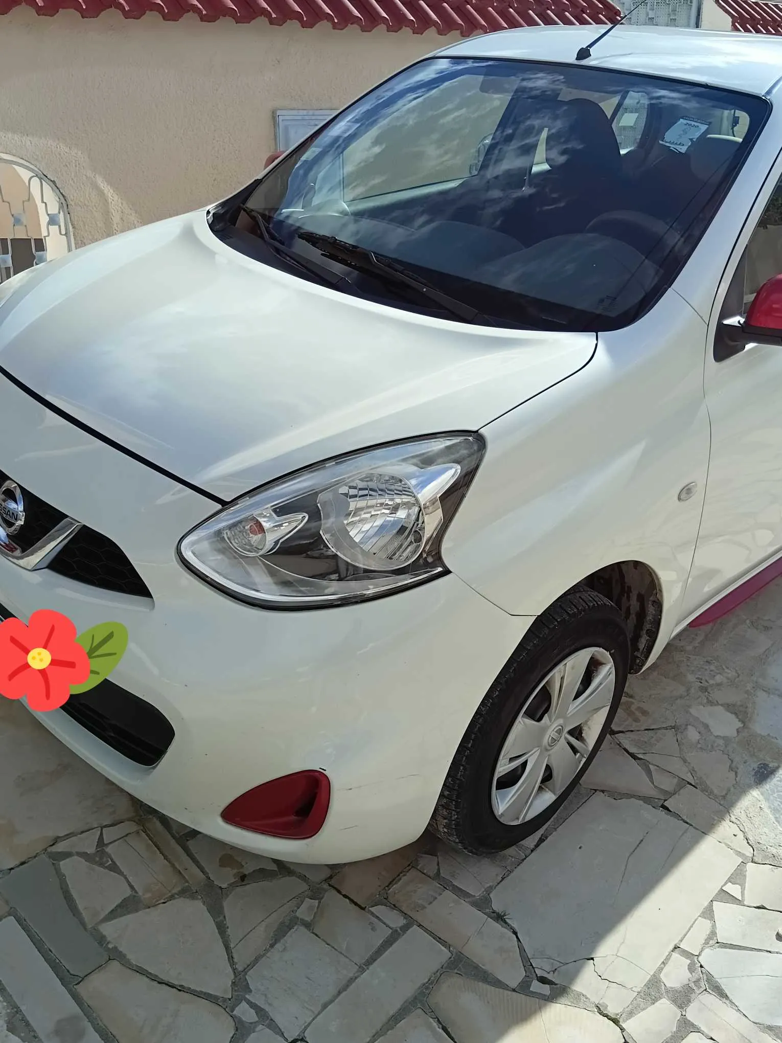 Très belle Nissan micra