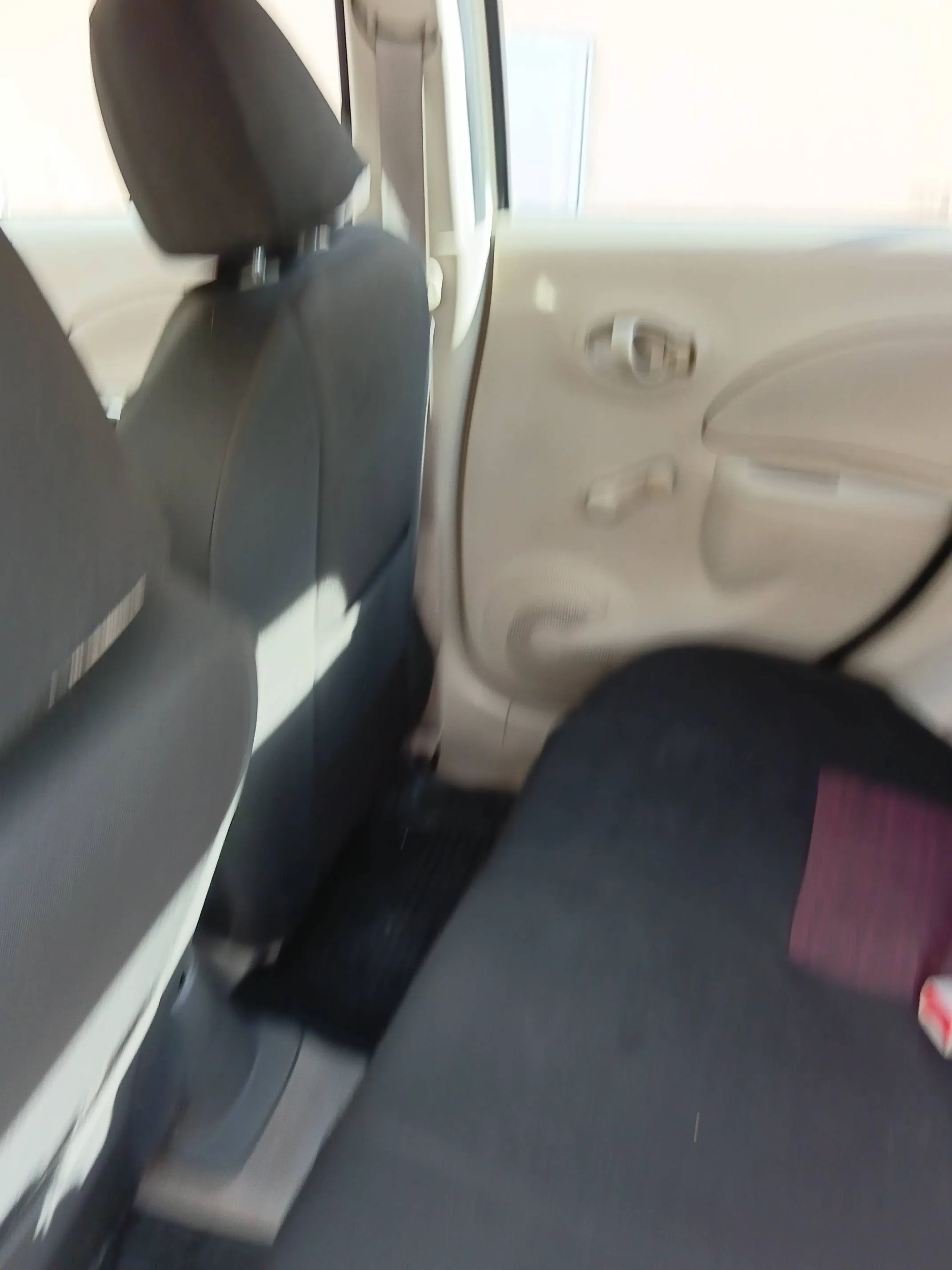 Très belle Nissan micra