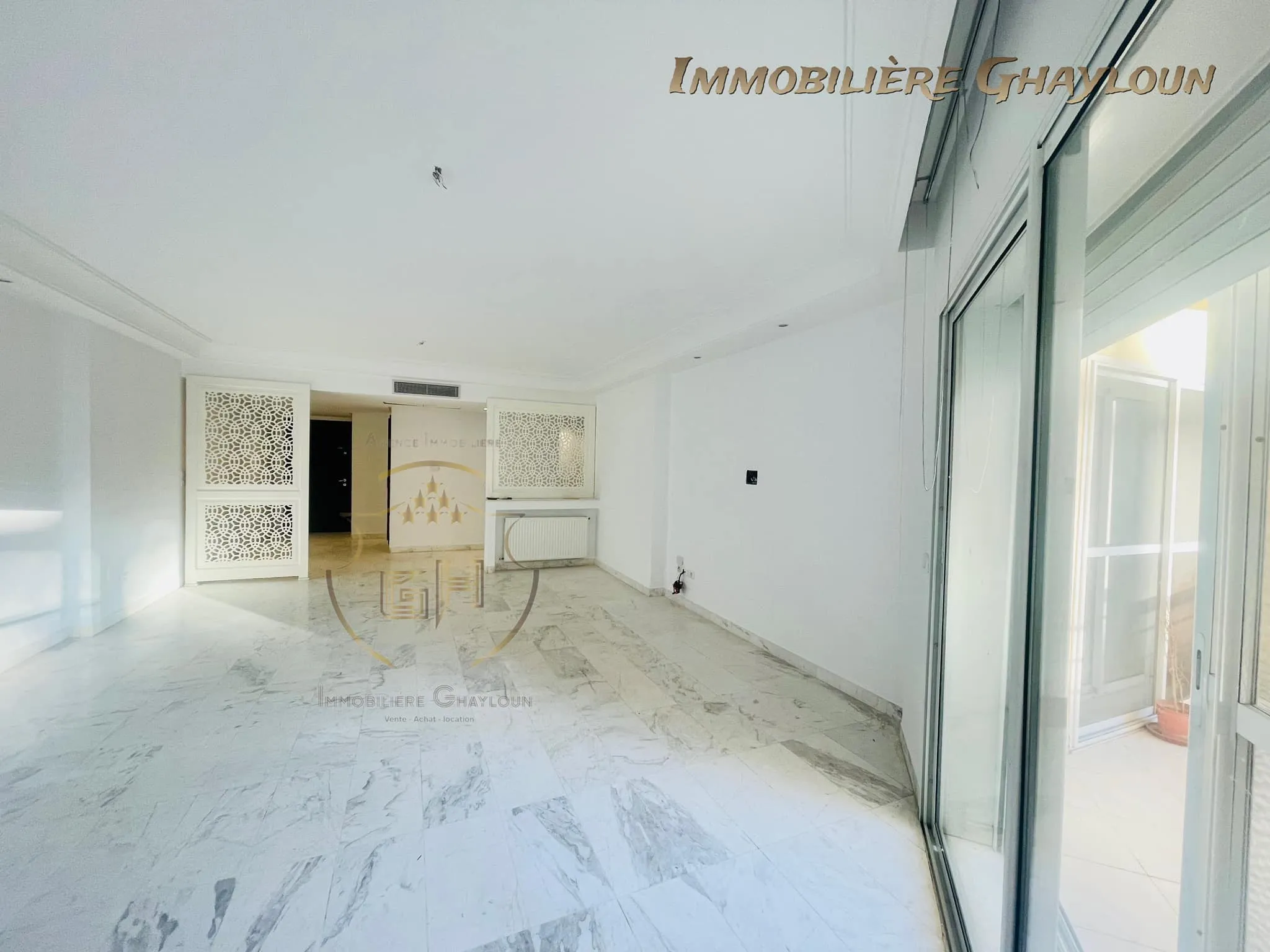 A louer appartement S+3 Menzah 9c