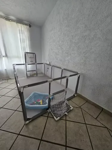 Parc Bébé Sécurisé – Aire de Jeux Intérieure