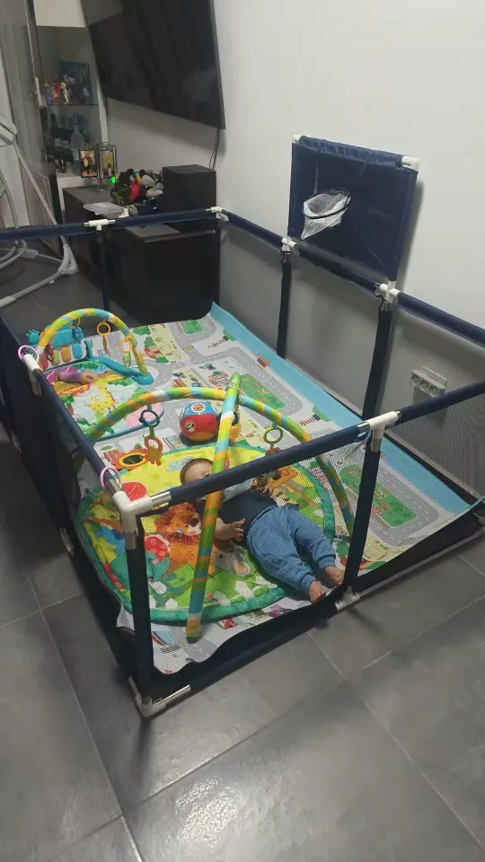 Parc Bébé Sécurisé – Aire de Jeux Intérieure
