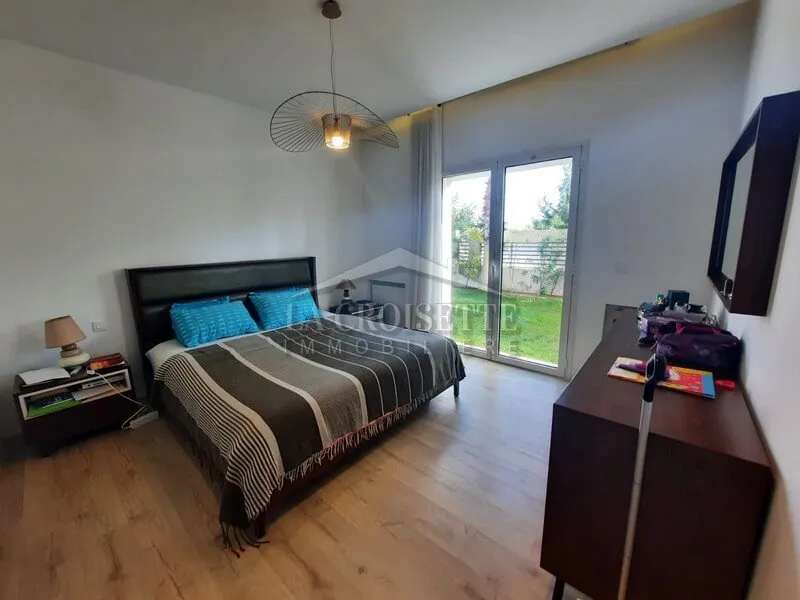 Appartement s4 meublé avec piscine à La Marsa MAL4285