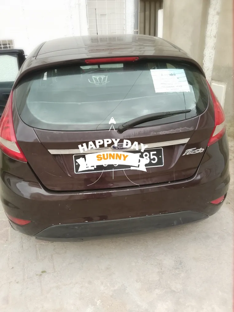 vendre ford fiesta titanium