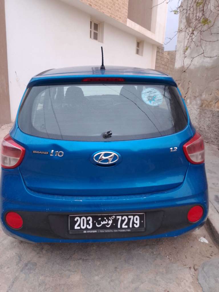 hyandai i10