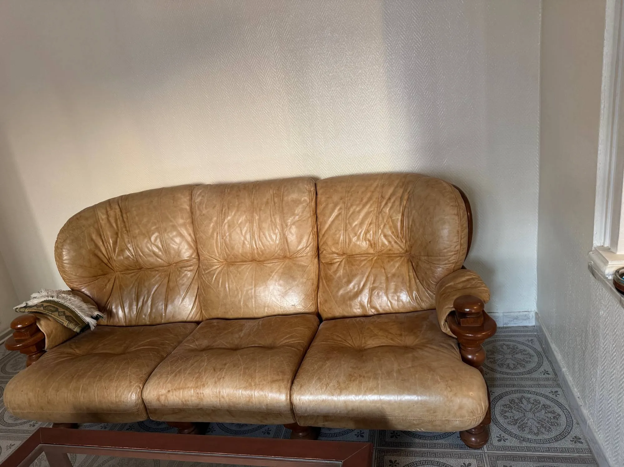 Salon en cuir vachette importé France