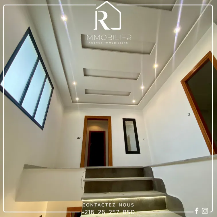 فيلا #بالبيسين فخمة  فرصة باش تملك عقار كامل المواصفات في اخر لمسات الإنجاز Villa piscine Hammamet