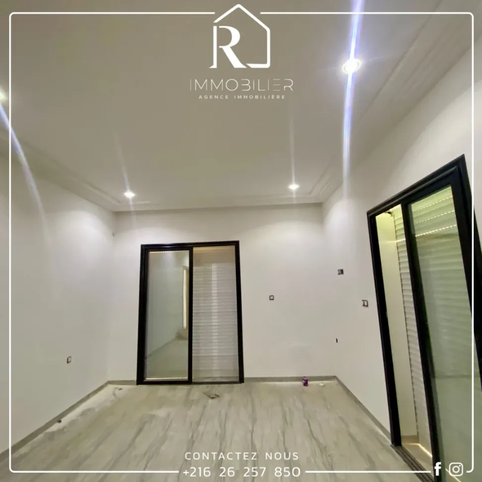 فيلا #بالبيسين فخمة  فرصة باش تملك عقار كامل المواصفات في اخر لمسات الإنجاز Villa piscine Hammamet