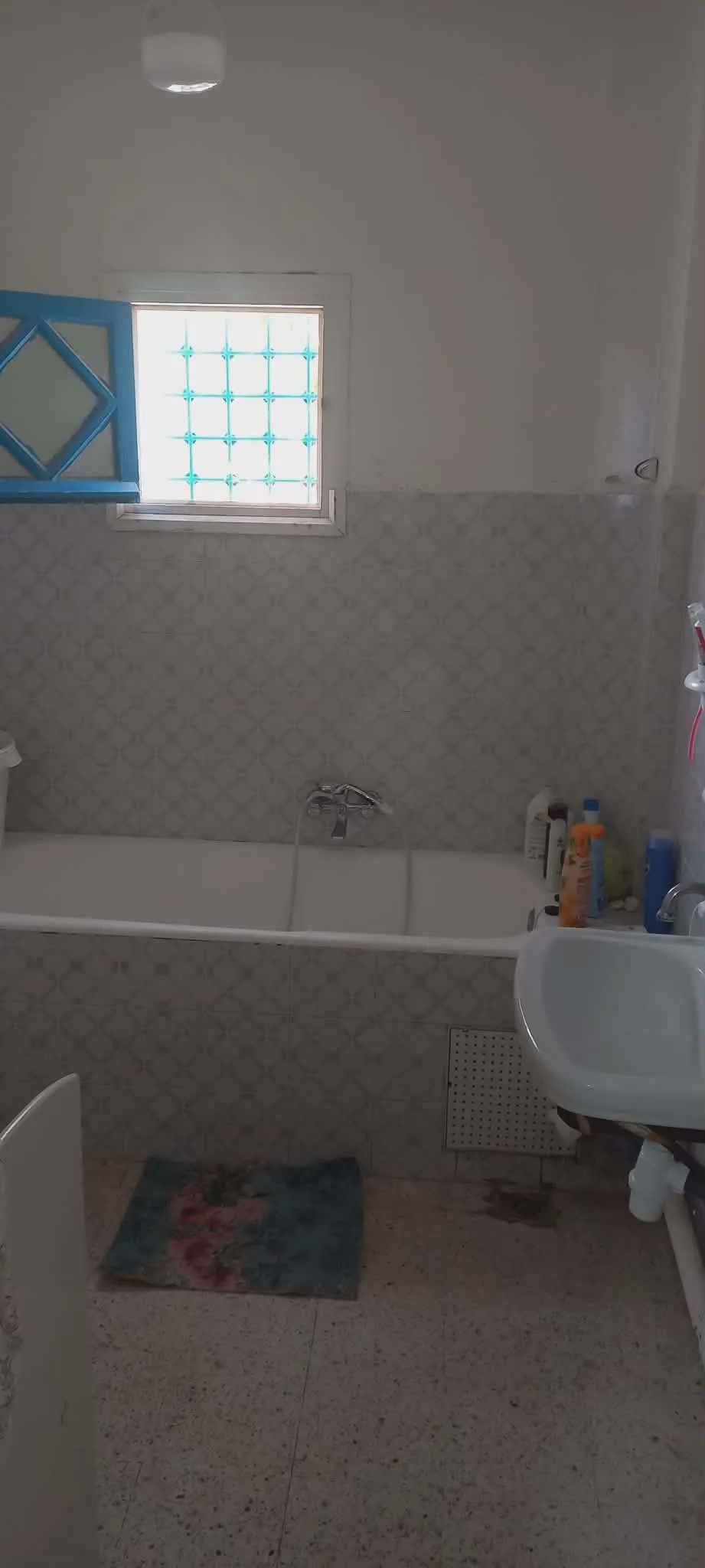 A vendre un Appartement Rez-de-chaussée