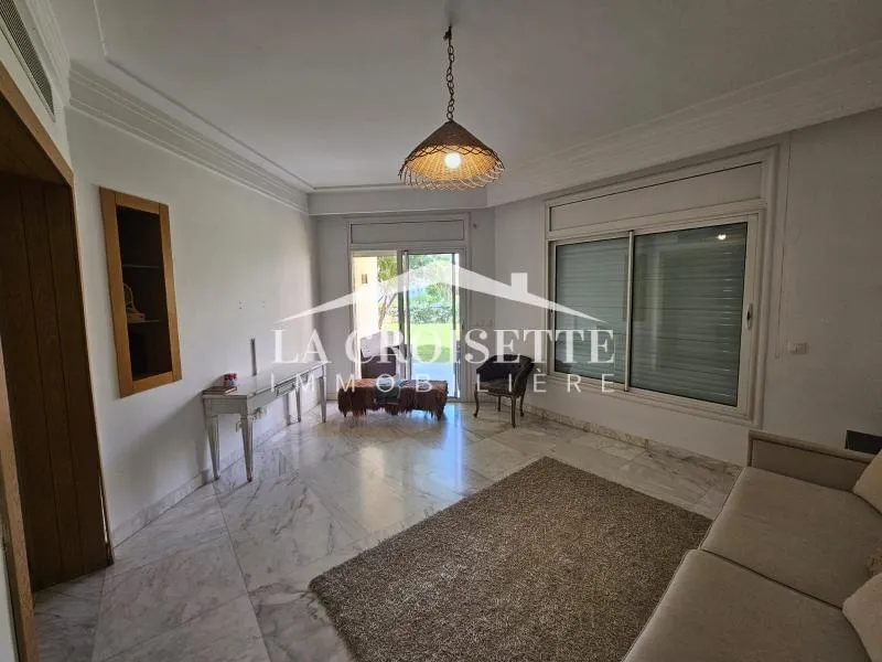 Appartement s2 vue sur lac au Lac1 MAV1254