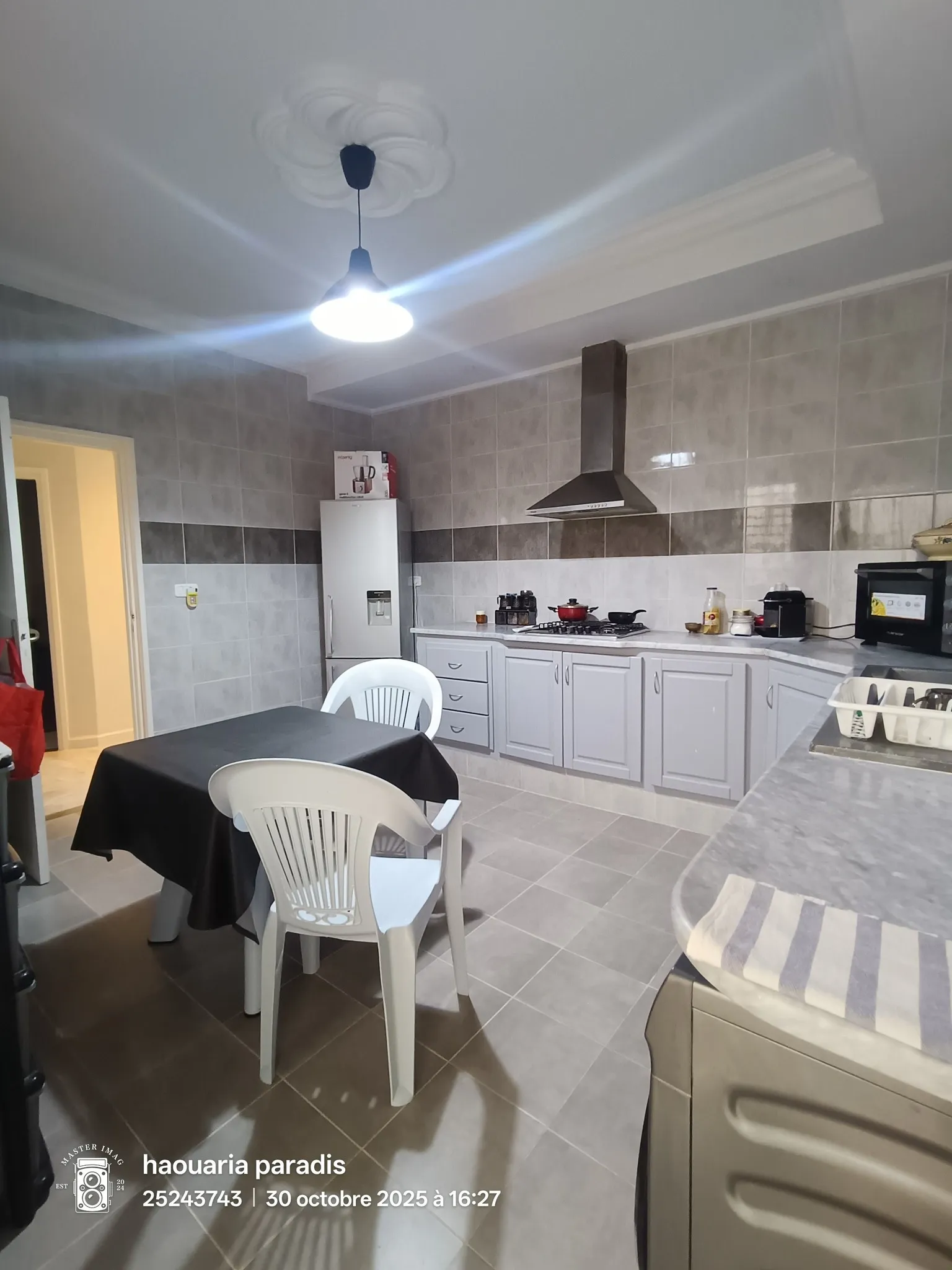 A vendre une Maison indépendante située au centre ville El Haouaria