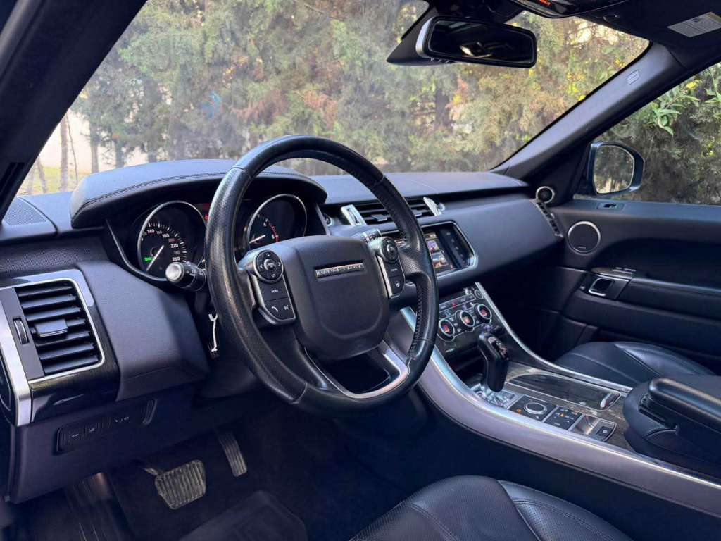 Range Rover Sport diesel 3L 2017 seri 258⛔️  

