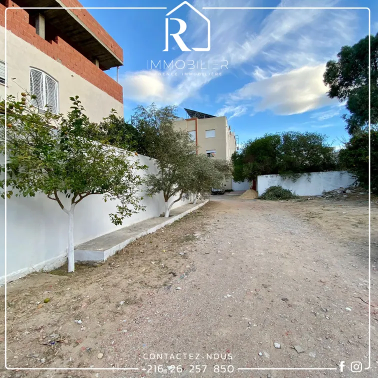 A vendre Terrain Commercial #Nabeul_Hammamet a 5min a la #plage sidi mahresi