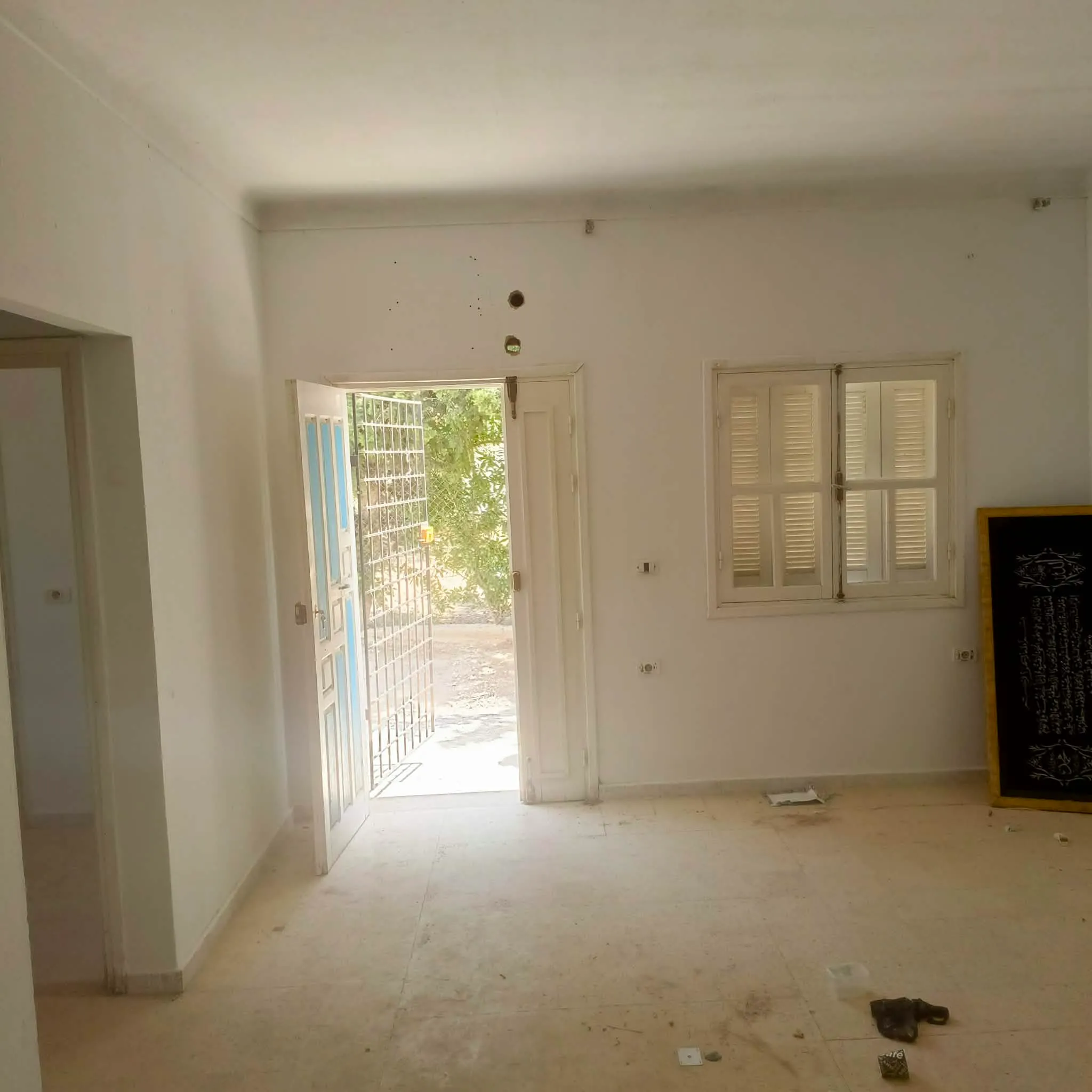 AV 2 studios titre bleu à hammamet sud 99202001