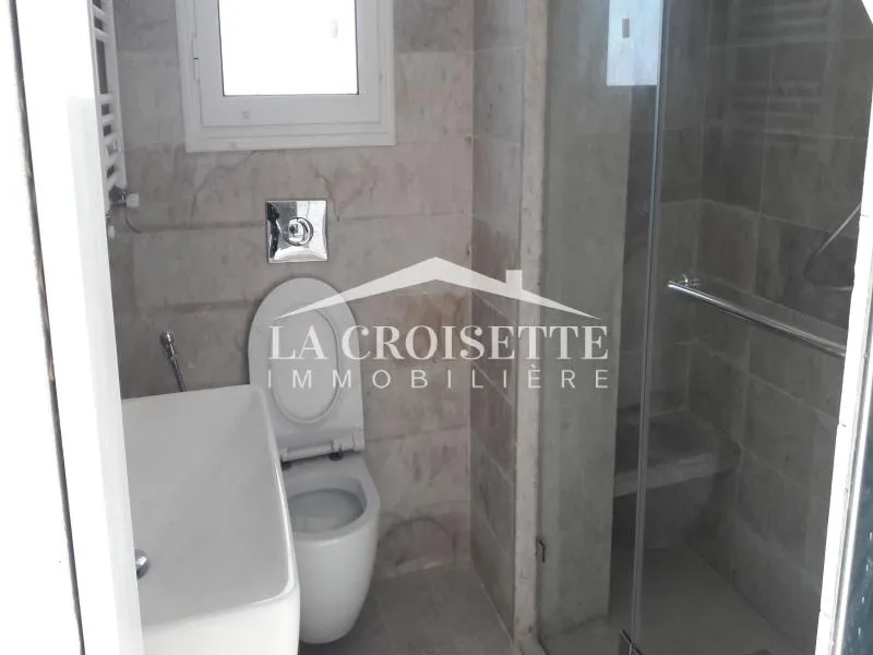 Duplex s3 avec terrasse à La Marsa MDL0357