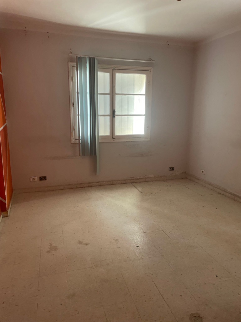 À louer bureau A+3 au centre ville sousse