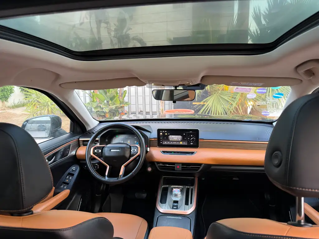 Haval Jolion BVA Toit Pano  