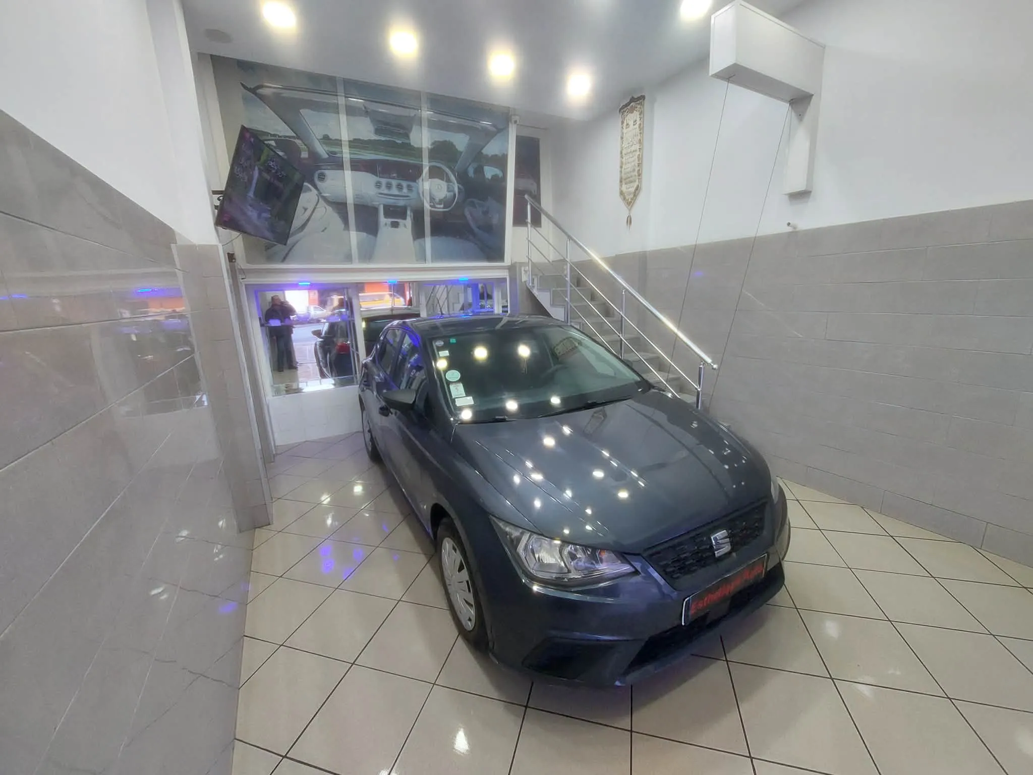Seat Ibiza 2020 - Tel 98479647 