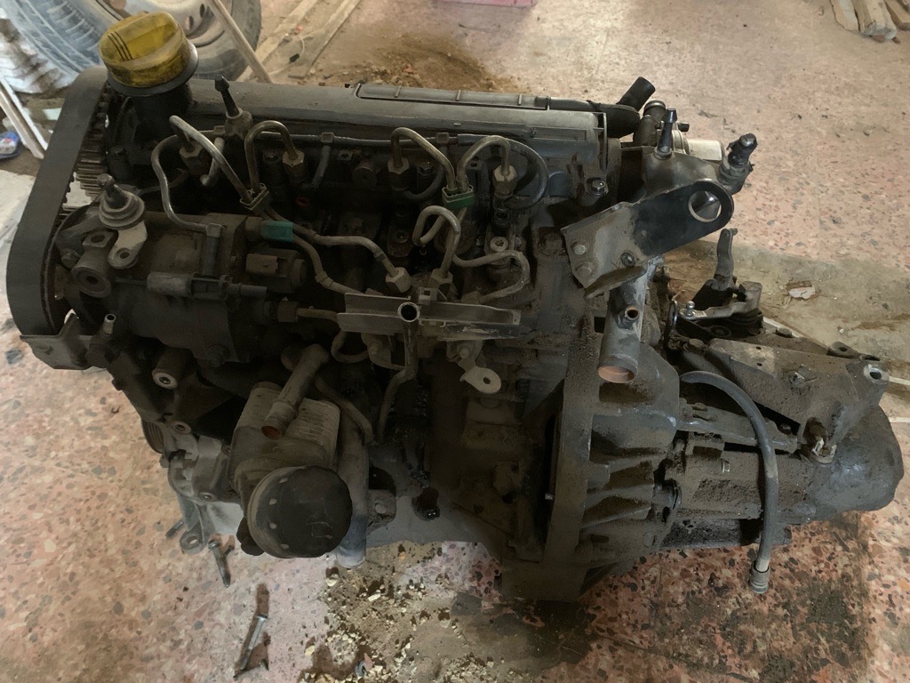 Boîte de vitesse clio 2