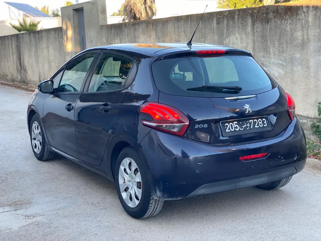 Peugeot 208 première main